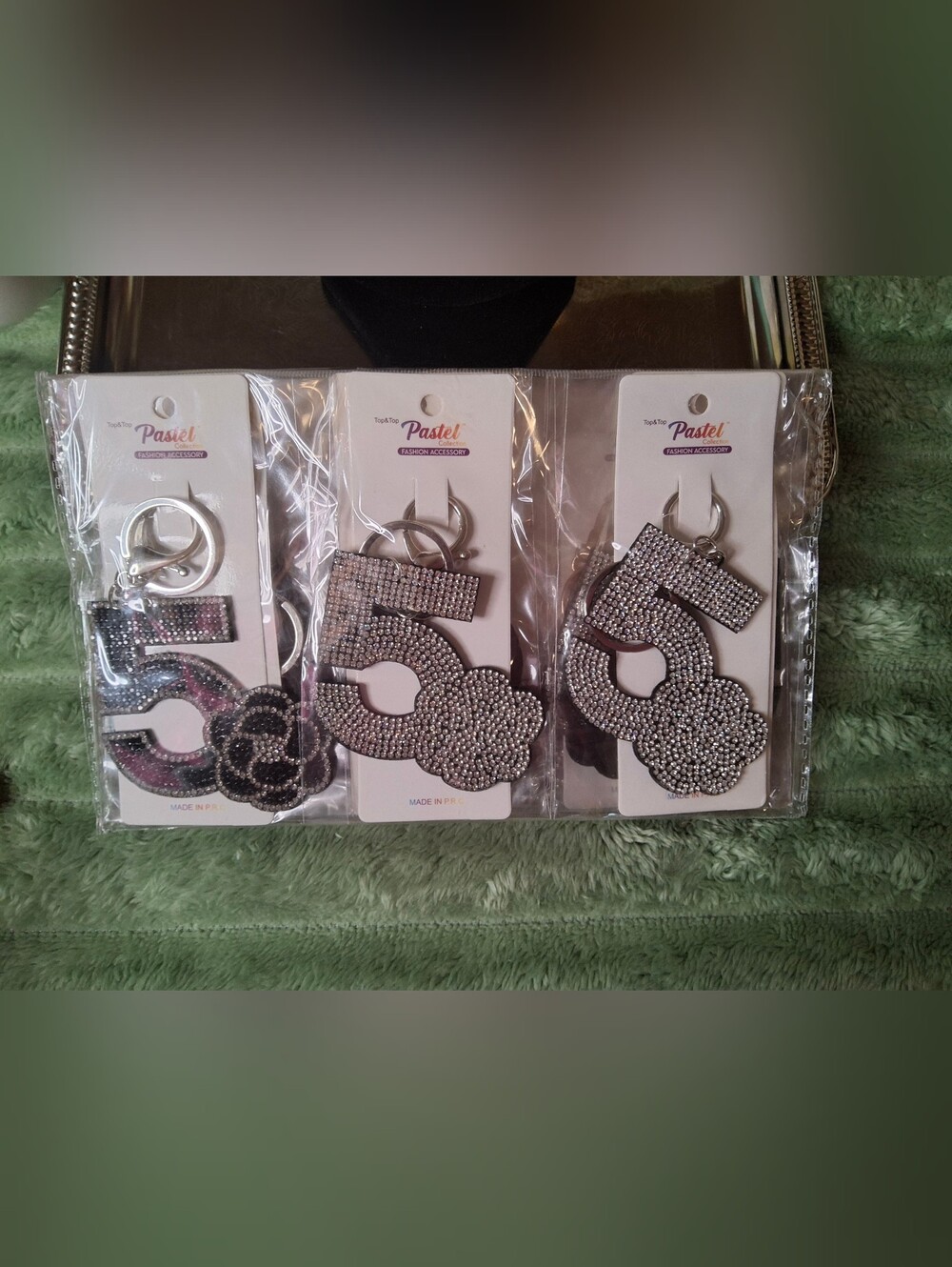 5️⃣BUY NOW5️⃣ (LOT OF 6) BLING #5 KEYCHAIN BAG CHARM - SILVER